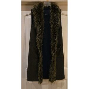 Odiva A&O Olive Green Knit Long Vest with Faux Fur trim, pockets One Size